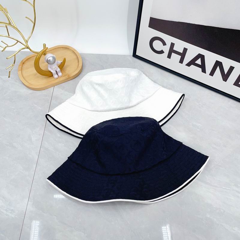 Chanel hat dx60